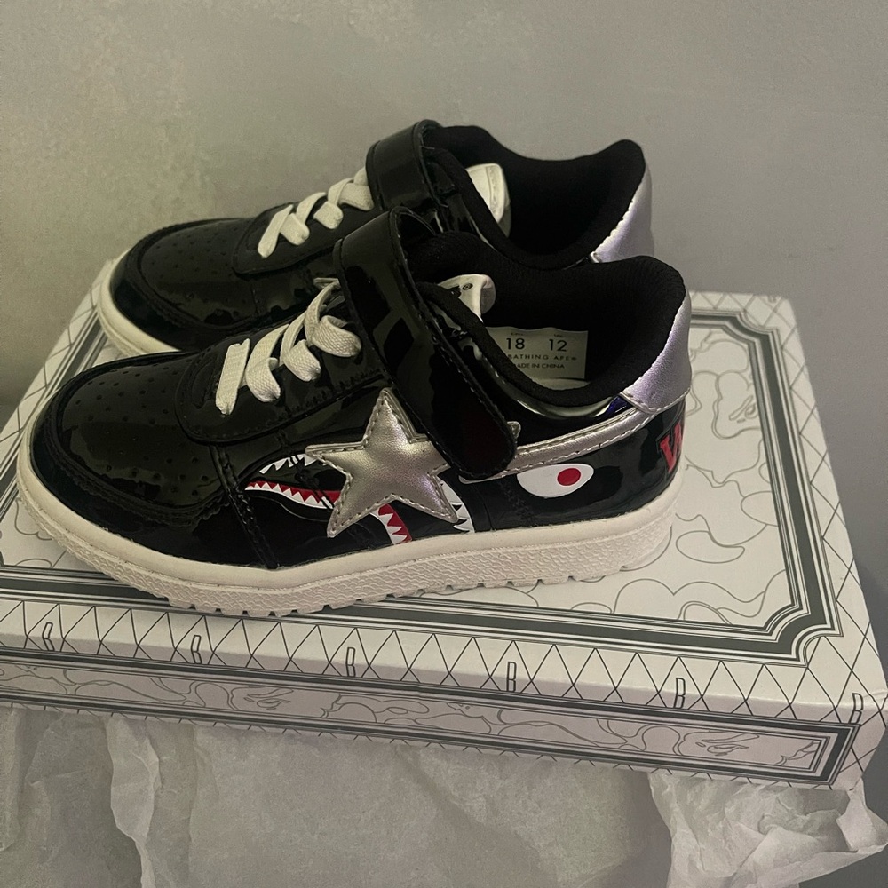 Bape Kids Black Silver Shark Star Sneakers with White Soles